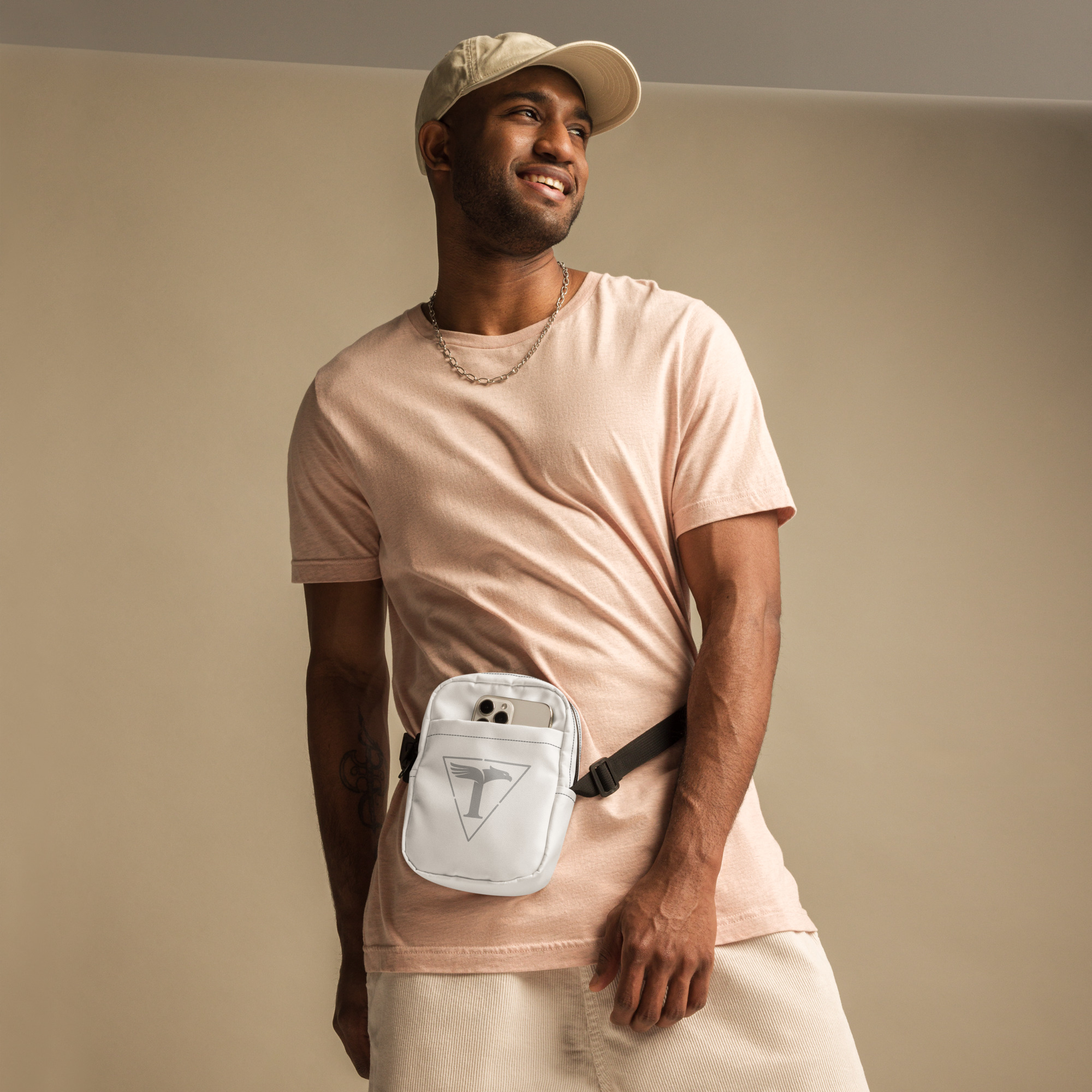 TRIBO Utility crossbody bag