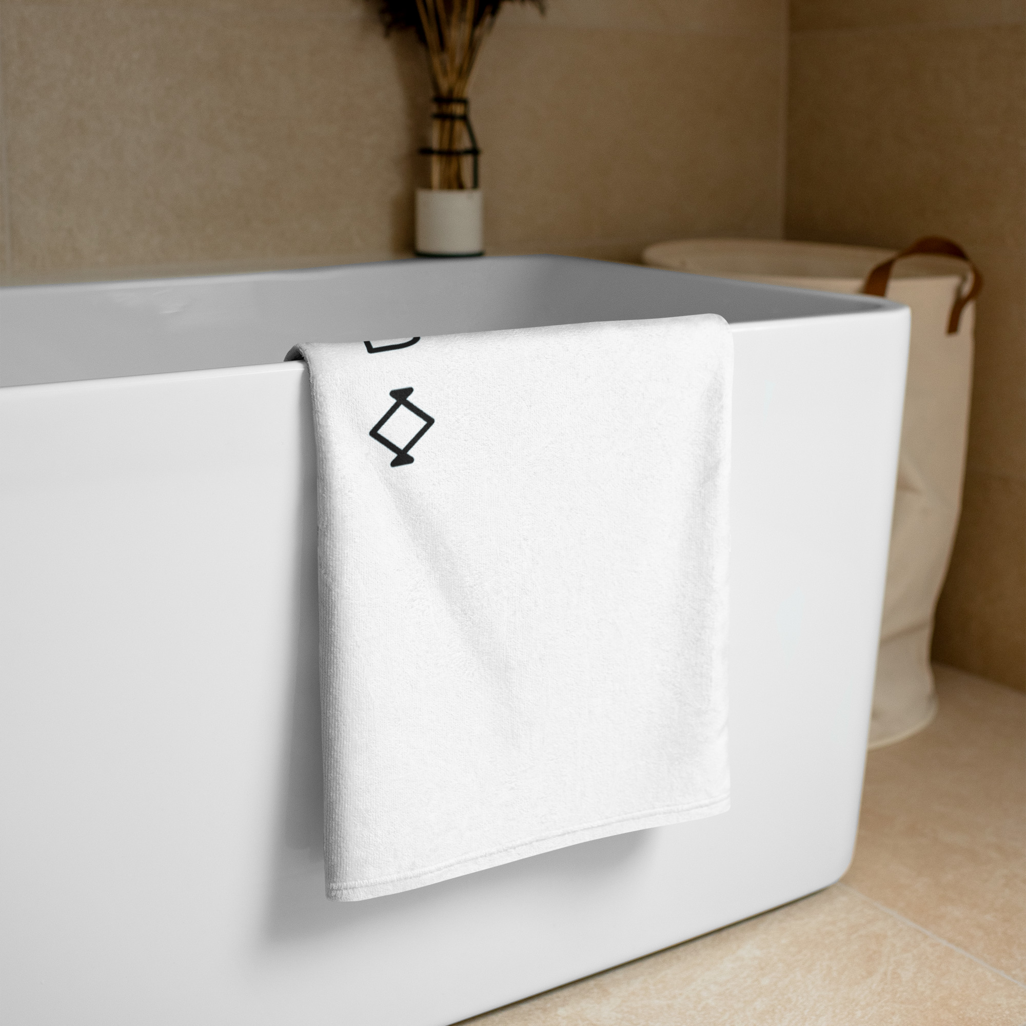 TRIBO White Towel - Image 4